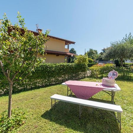 La Feriolina - Appartamento Al Lago Con Giardino Privato Baveno Luaran gambar
