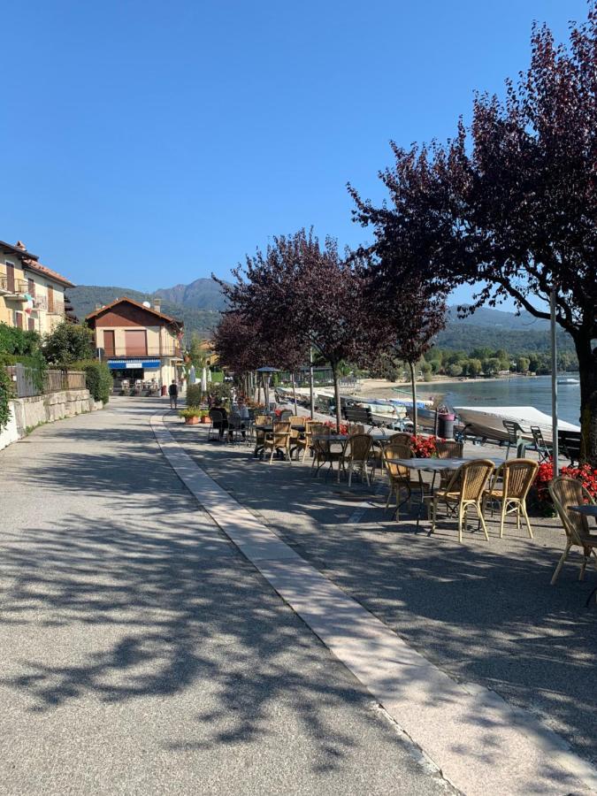 La Feriolina - Appartamento Al Lago Con Giardino Privato Baveno Luaran gambar