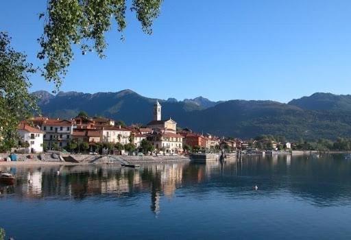 La Feriolina - Appartamento Al Lago Con Giardino Privato Baveno Luaran gambar