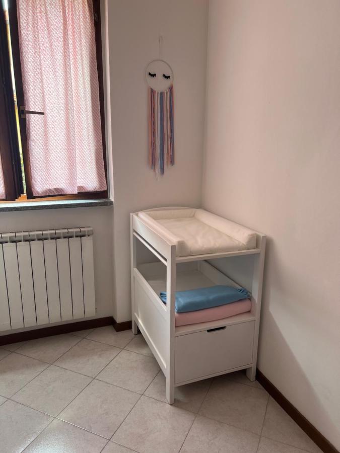 La Feriolina - Appartamento Al Lago Con Giardino Privato Baveno Luaran gambar